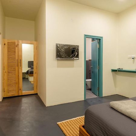 Tropicopia Hotel Мисор Екстериор снимка